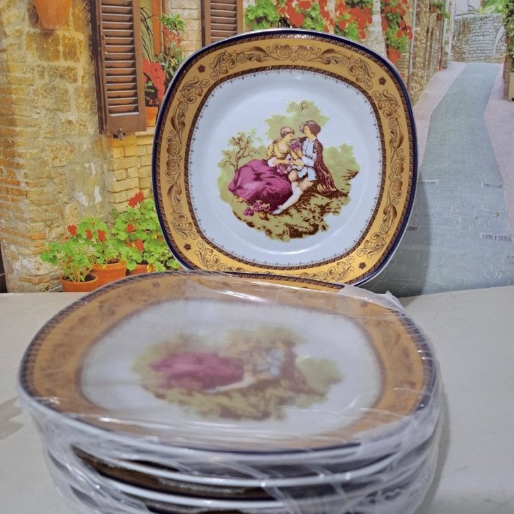 پیش دستی یا بشقاب میوه خوری لمونژ طلایی مدل مربع لیلی مجنون قابل ست با دنسی ها 6 عددی