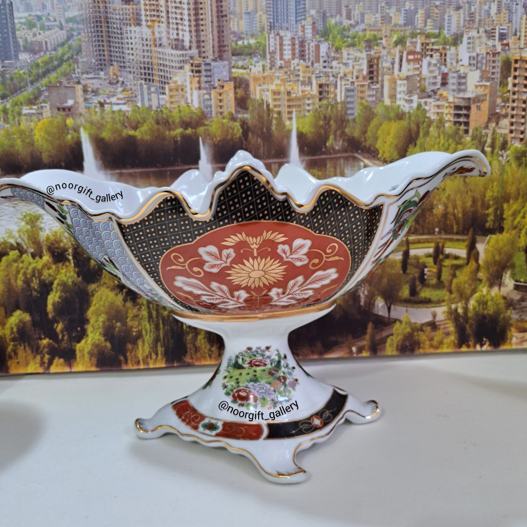 کشکول طرح کالسکه قرمز سبز چینی باکیفیت مناسب میوه خوری یا آجیل با جعبه کادویی شیک ارسال ایمن همه شهرها