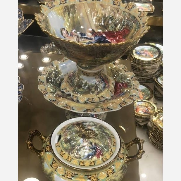 پذیرایی میوه خوری آجیل خوری شیرینی خوری پایه دار شکلات خوری گلدان طرح پرنس سبز هرکدام از تنوع انتخاب کنید ارسال پسکرایه