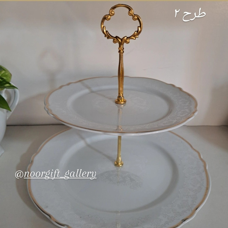شیرینی خوری دوطبقه طرح مدل گرد در رنگ های سبز وآبی و سفید موجودن طرح دهکده و لیلی مجنون و بدون طرح کادویی ارسال پسکرای