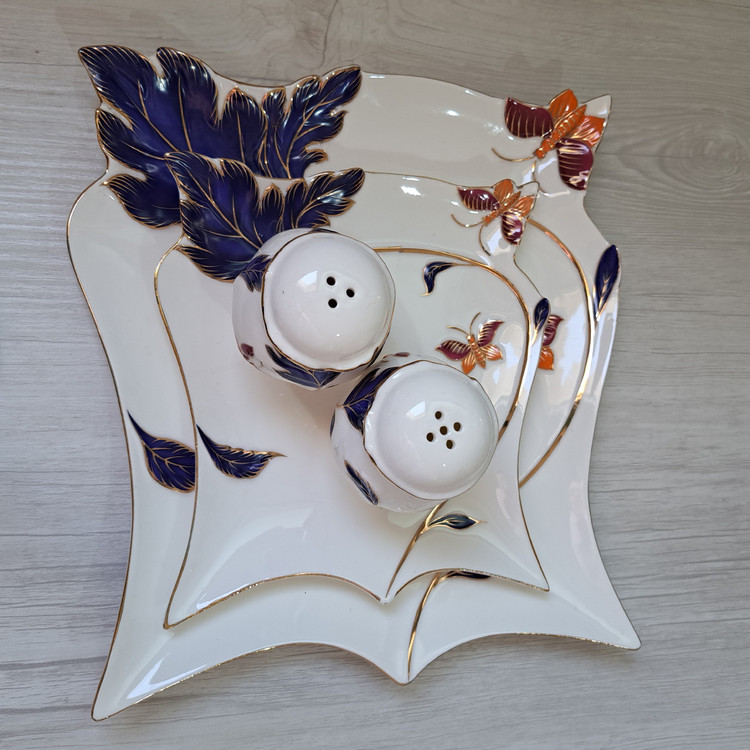 سرویس خیارخوری با 6 پیش دستی گل برجسته سفید طلاکوب ایتالیایی کادویی عیدی جهیزیه ارسال ایمن پسکرایه