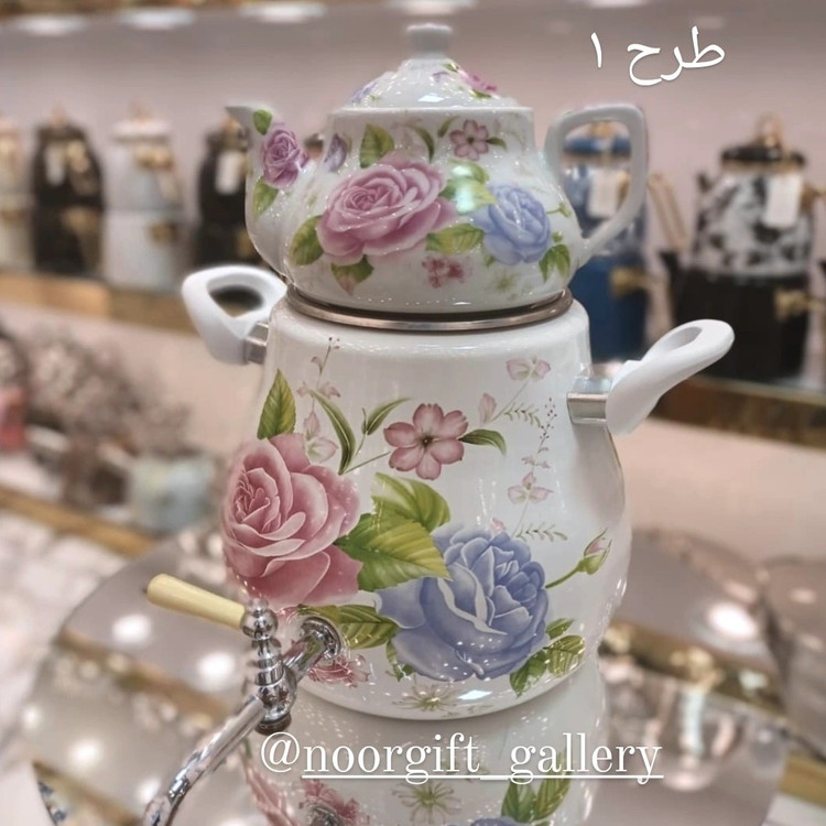 ست قوری و کتری وارداتی مناسب جهیزیه کادویی ست در چهار طرح بسیار زیبا جنس لعابی و چینی