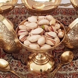 آجیل خوری برنجی هندی پایه دار ارتفاع 7 قطر 10  یک عددی ارسال پسکرایه