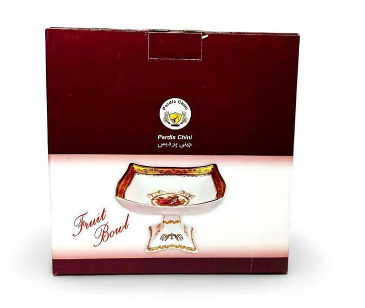 آجیلخوری پایهدار چینی پردیس کاشان مدل لیلی و مجنون فرم مربع مناسب شکلاتخوری و انارخوری ابعاد 22×22×14 سانتیمتر شستشو با دست همراه با جعبه